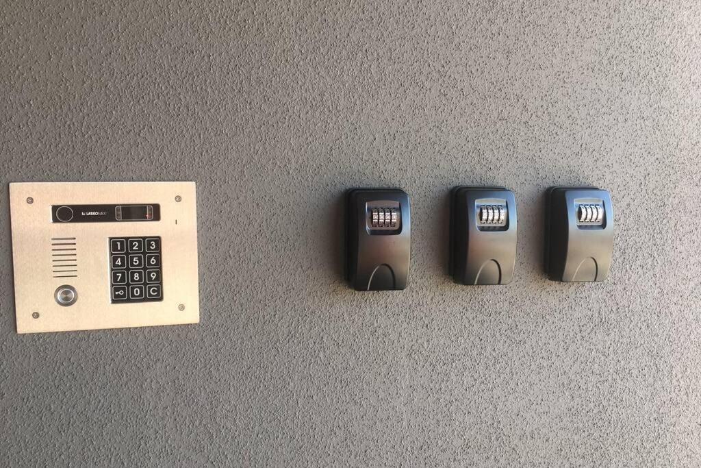 Apartament Fibra Brownie Ρίμπνικ Εξωτερικό φωτογραφία
